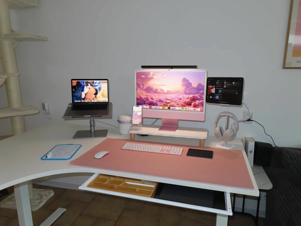pennelade in bureau