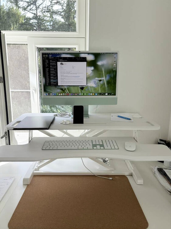 Updesk Cross zit-sta verhoger Worktrainer.nl