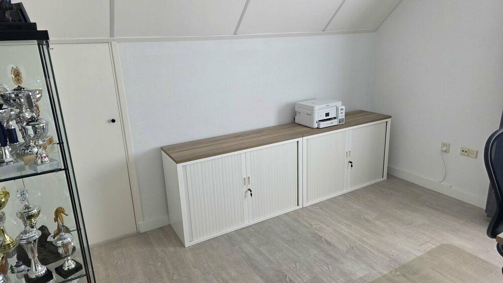 V-serie | Roldeurkast | 100 x 120 x 43 cm