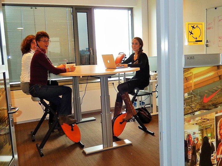 Bewegen maar tijdens het vergaderen Bewegen maar tijdens het vergaderen
