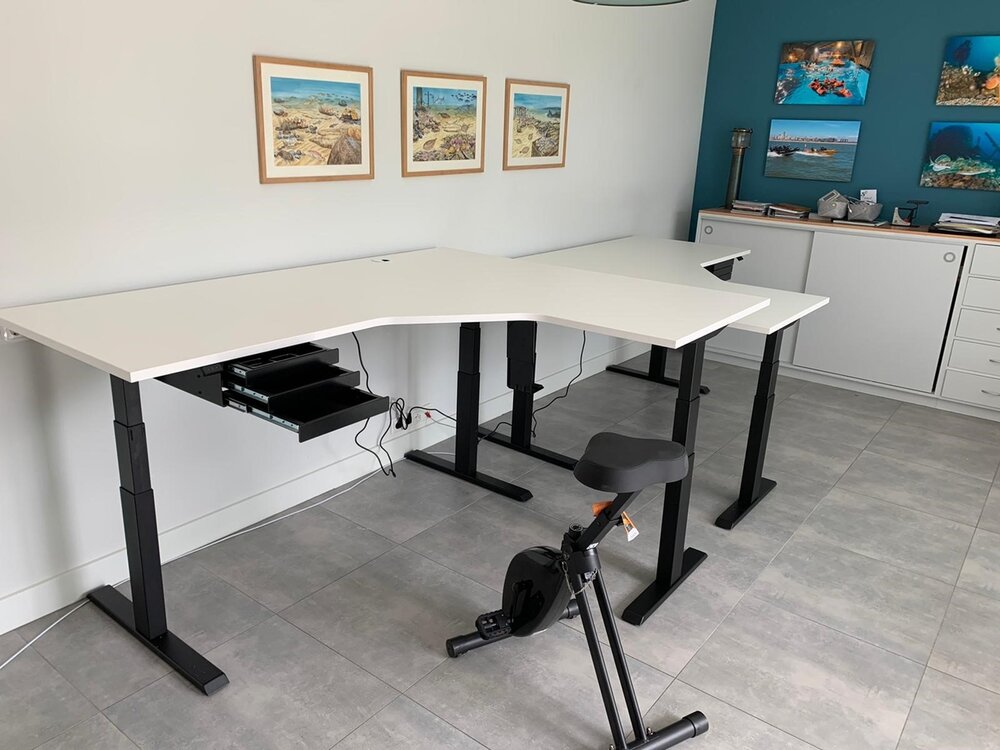 SteelForce 671 Hoek | Elektrisch Zit-Sta Hoekbureau