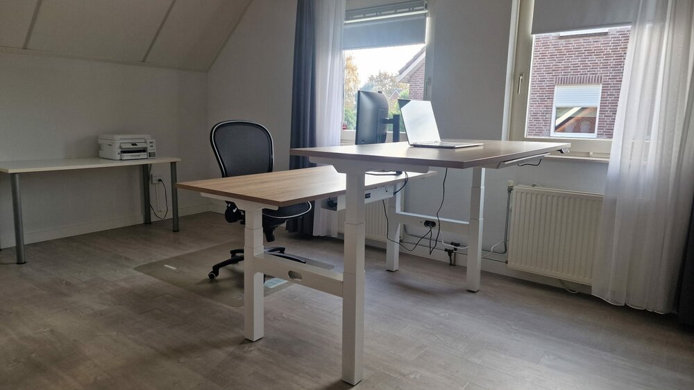 BasicDesk Duo | Elektrisch Zit-Sta Bureau