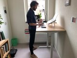 Klein Elektrisch zit-sta bureau - StudyDesk - Actief meubilair Worktrainer.nl thuiswerkplek