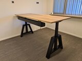 Design Hoog Laag Bureau - Elektrisch Zit-Sta Bureau - OakDesk - Worktrainer.nl 