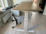 Aluforce 140 bureau | wissel staan en zitten achter je bureau af | Worktrainer.nl