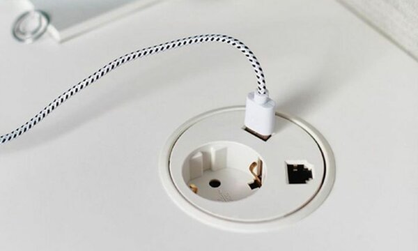 Power Dot | Built-in socket