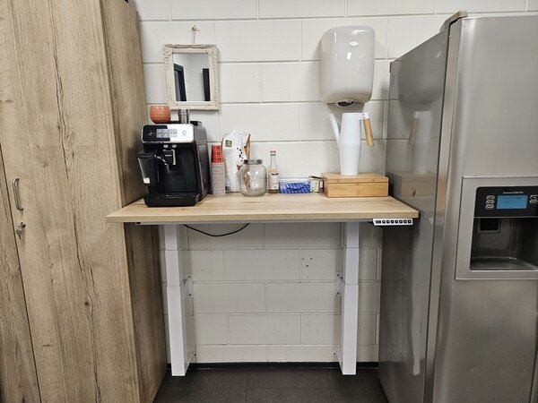 WallDesk Duo | Electric Sit-Stand Table