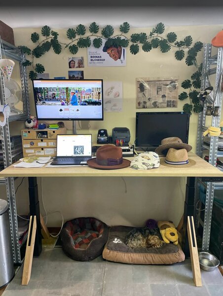 2nd Chance EkkoDesk | Electric Sit-Stand Desk